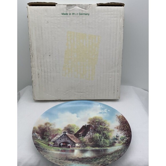 At The Bakehouse Collector Plate COA and Box 1990 Helmut Glossl Artist Germany - Picture 9 of 11